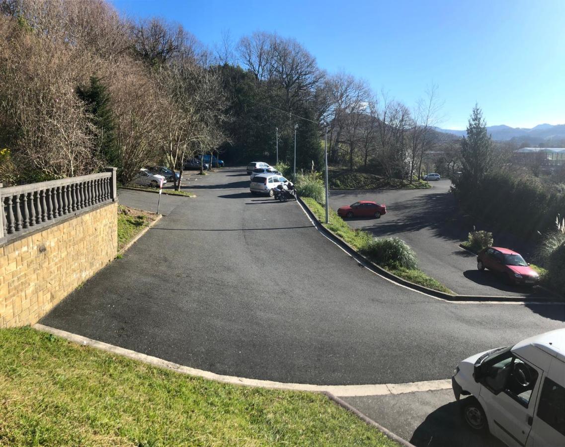 Pension Ametzagana San Sebastián Esterno foto