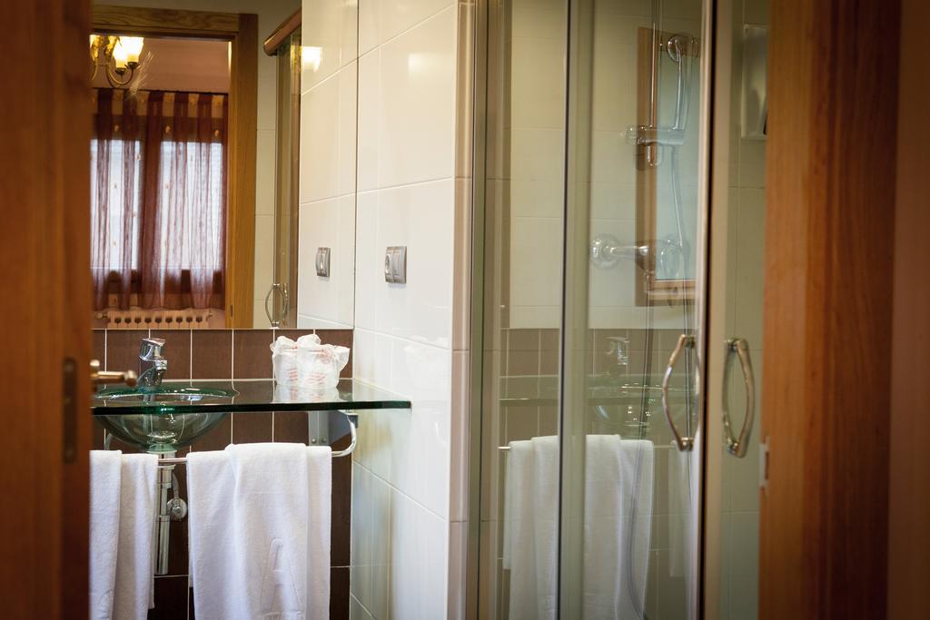 Pension Ametzagana San Sebastián Esterno foto