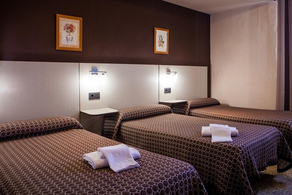 Pension Ametzagana San Sebastián Esterno foto