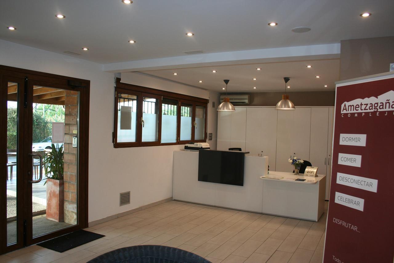 Pension Ametzagana San Sebastián Esterno foto