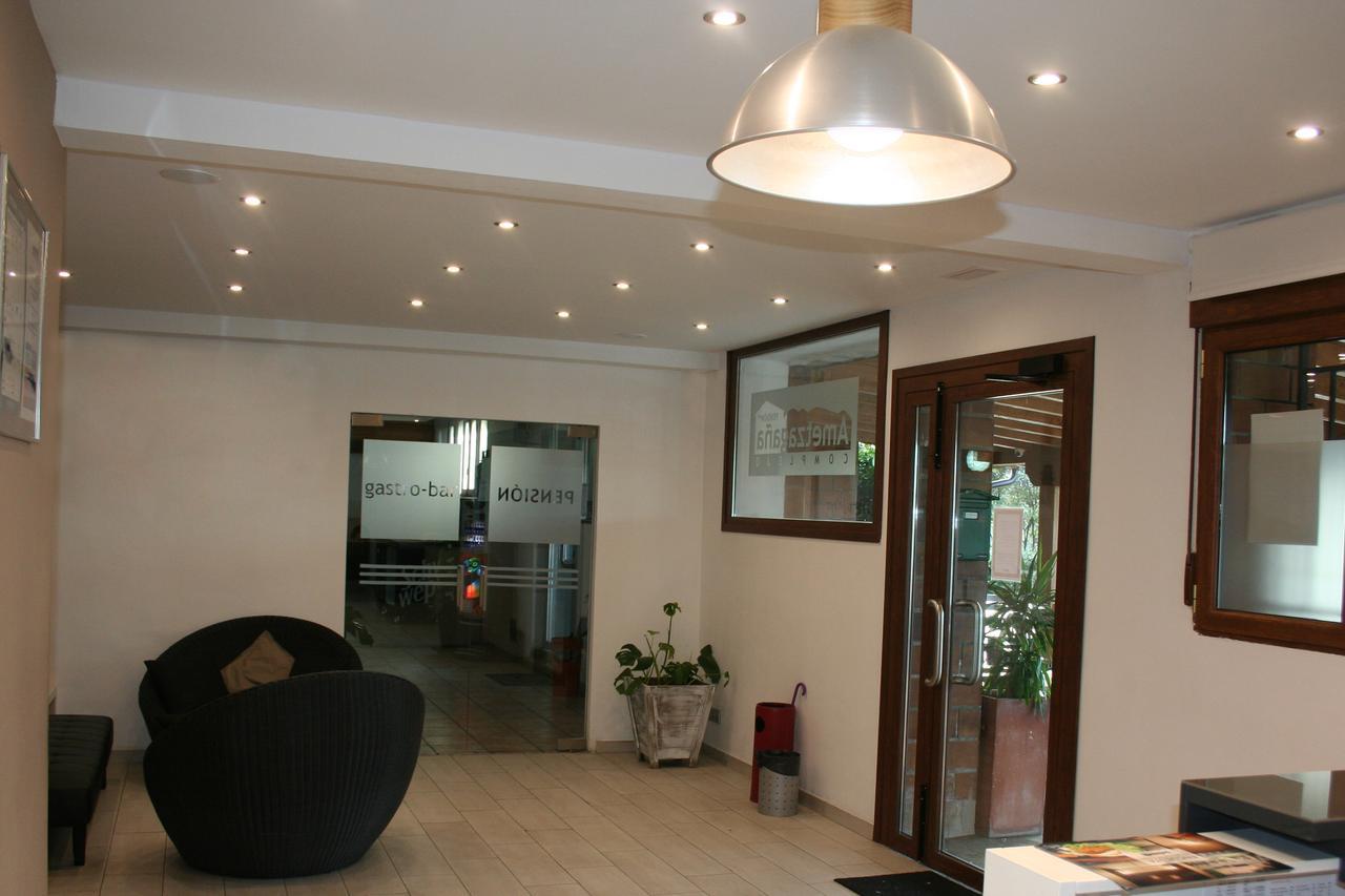 Pension Ametzagana San Sebastián Esterno foto